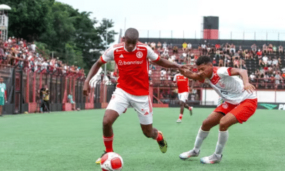 Internacional no duelo contra o América de Pedrinhas pela Copinha