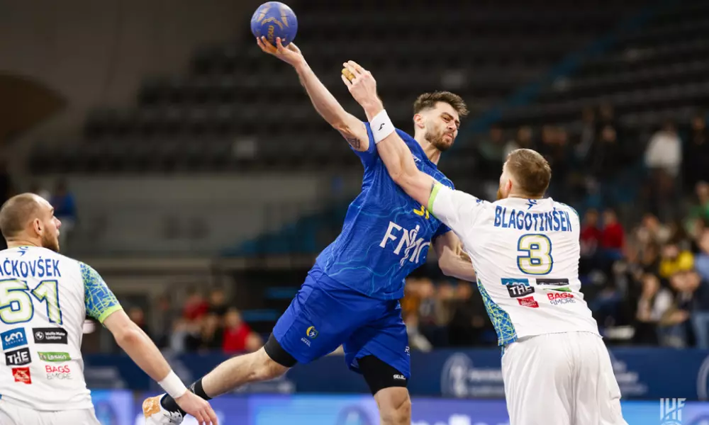 Haniel Langaro em ação pelo Brasil. Ele vai disputar mais um Mundial de handebol masculino. Equipe encara a Dinamarca