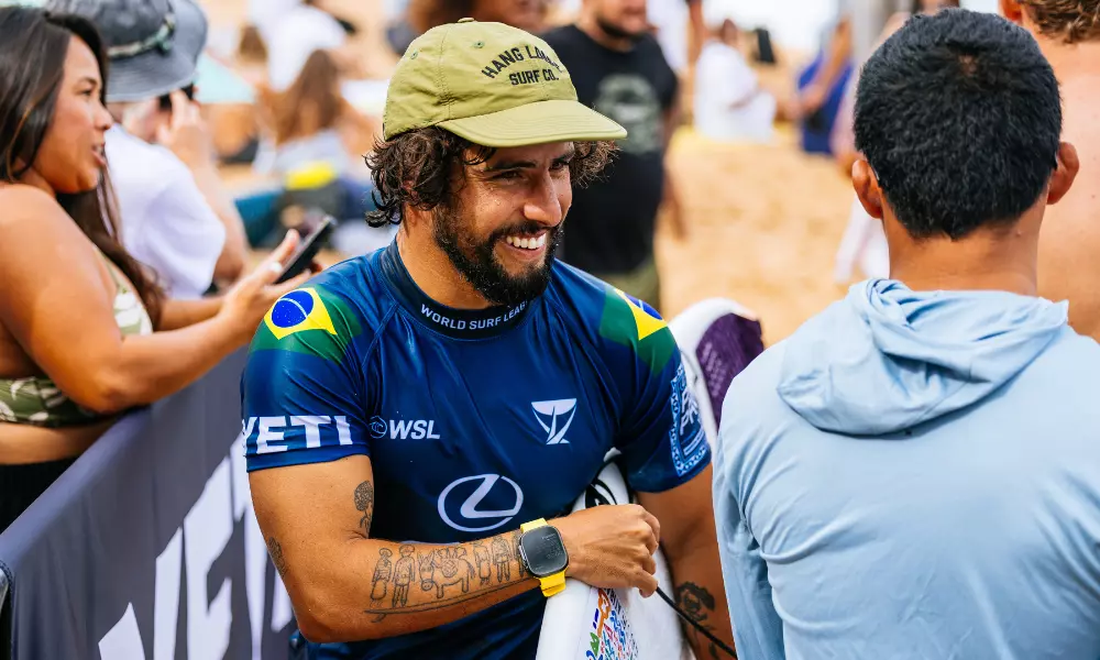 Ian Gouveia na etapa de Pipeline da WSL