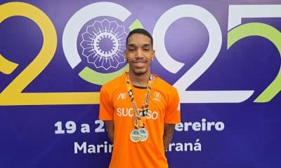 Marcos Ryan Sousa_campeão duplas mista e masculina_Nacional_Maringá_Badminton