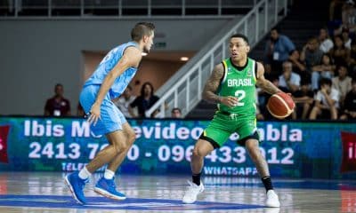 Yago no jogo Brasil x Uruguai pelas Eliminatórias da Americup de basquete masculino