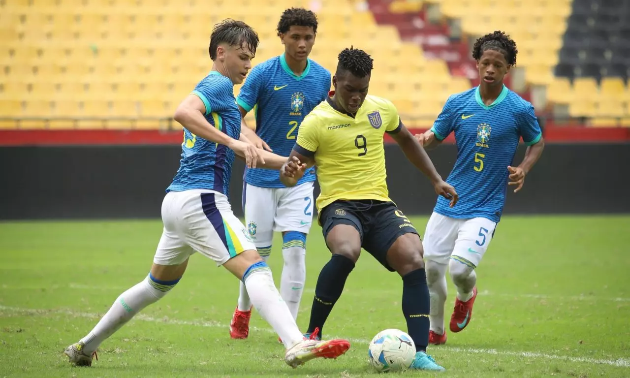 Brasil Equador sub-17 amistoso seleção brasileira sub17 de futebol masculino