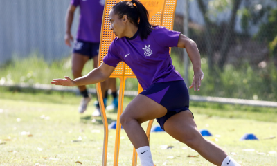 Thais Ferreira Corinthians futebol feminino contratação