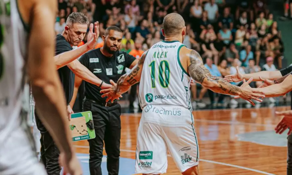 Alex Garcia - Bauru Basket x Pinheiros - NBB