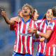 Luany comemorando seu primeiro gol com o Atletico de Madrid