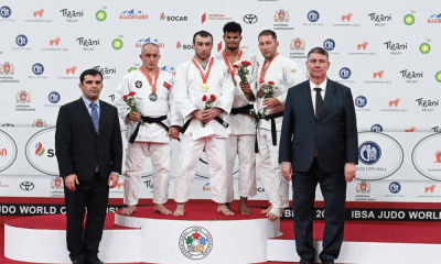 Danilo Silva entre os medalhistas da Copa do Mundo de judô paralímpico