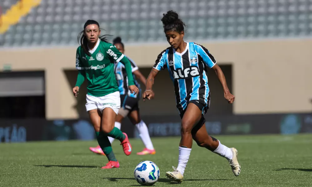 Palmeiras e Grêmio pelo Brasileirão Feminino