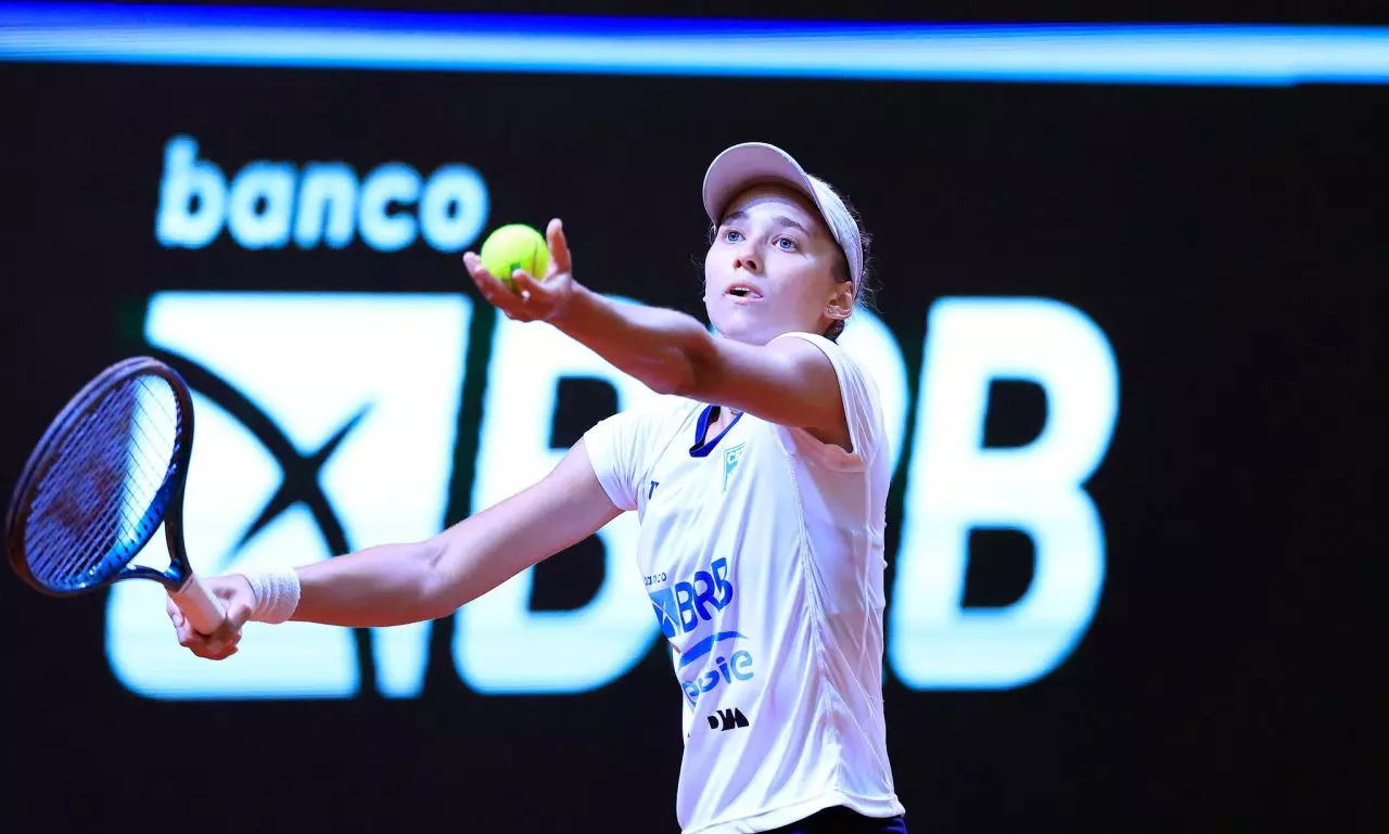 Ana Candiotto tênis Billie Jean King Cup Brasil República Tcheca Espanha