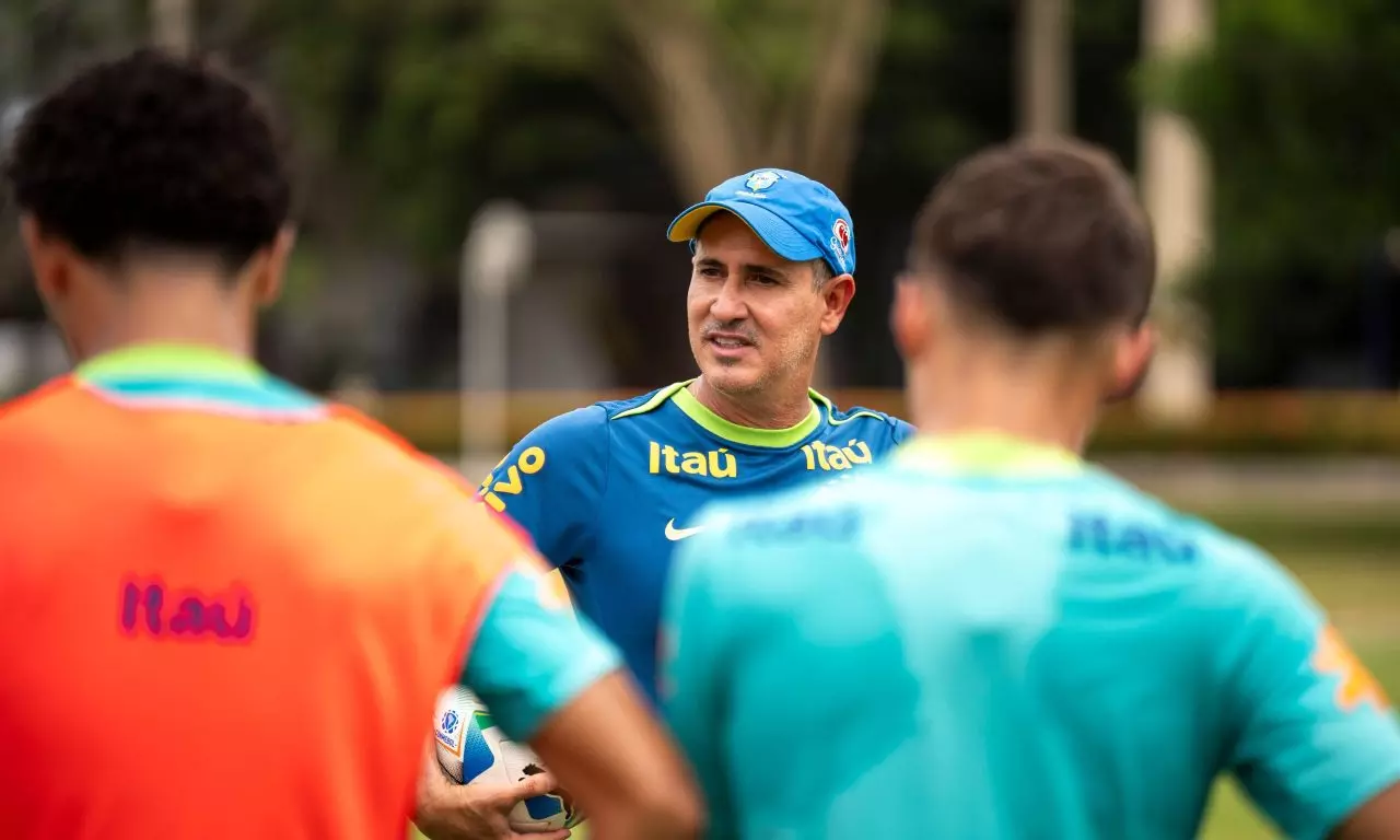 Dudu Patetuci brasil seleção brasileira sub-17 sul-americano sub-17 de futebol masculino
