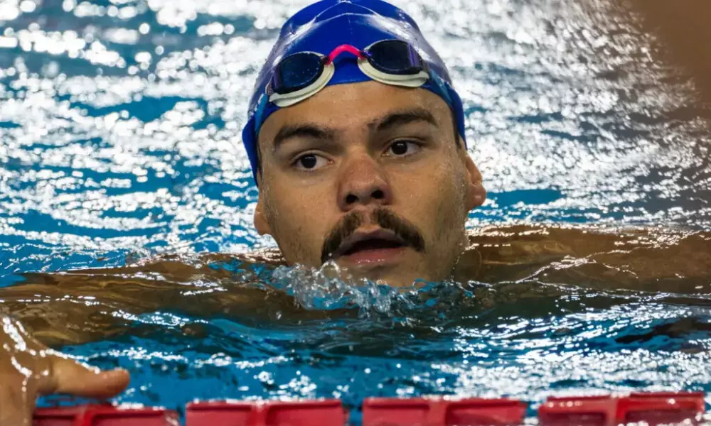 Gabriel Bandeira nada na World Series de