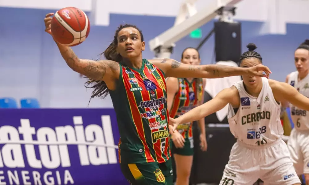 Sassá Gonçalves no jogo entre Sampaio Basquete e Cerrado na LBF