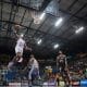 Georginho parte para a enterrada na vitória de Franca sobre o botafogo pelo NBB