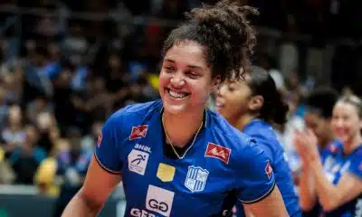 Celeste Plak - Minas - Superliga