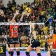 Sesi Bauru e Praia Clube se enfrentam na semifinal da Superliga Feminina