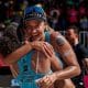 Thamela e Victoria no Elite-16 de Saquarema de vôlei de praia