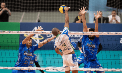 Joinville contra o Vôlei Renata pela Superliga