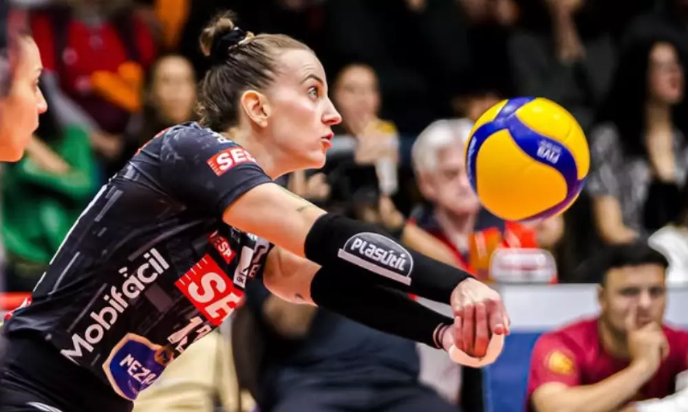 Kasiely, do Sesi Bauru, pela Superliga