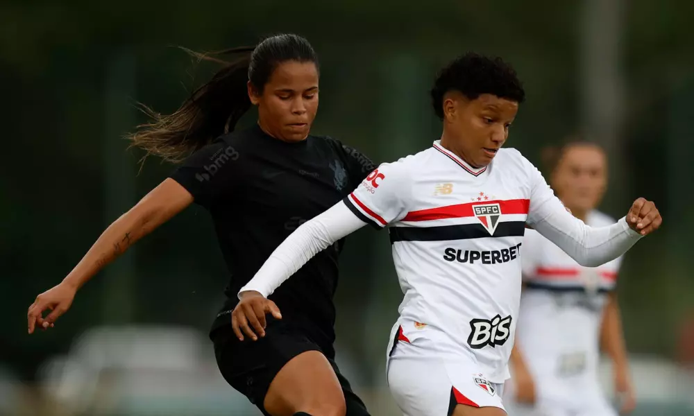 Jogadoras do São Paulo e Corinthians pelo Brasileirão Feminino
