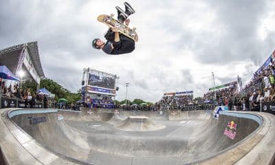 Na imagem, Luigi Cini durante suas manobras no bowl de Florianópolis.