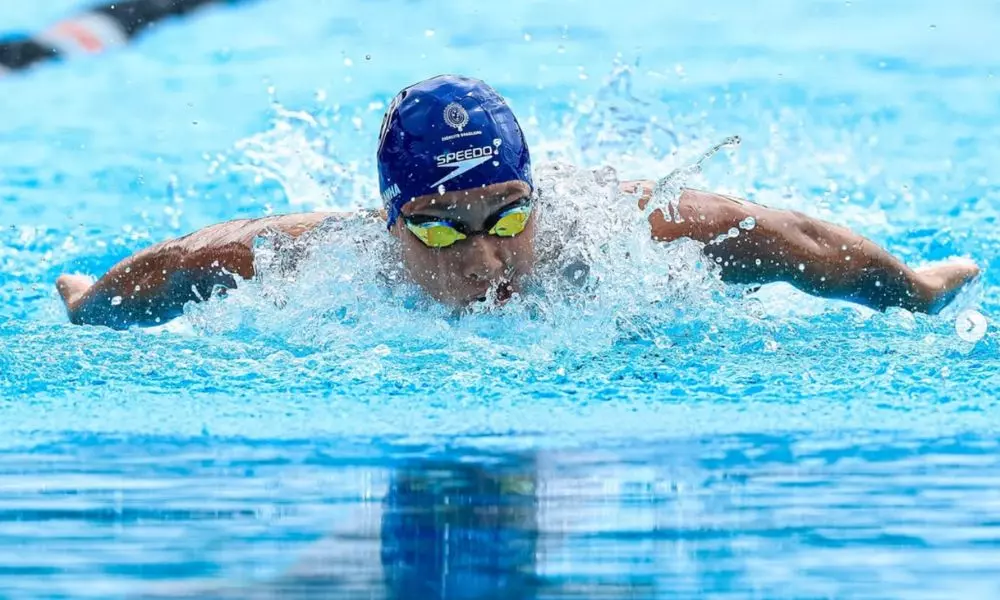 Maria Luiza Pessanha ganhou ouro nos 200 m costas e no revezamento 4 x 100 m nesta sexta no Campeonato Brasileiro de Inverno