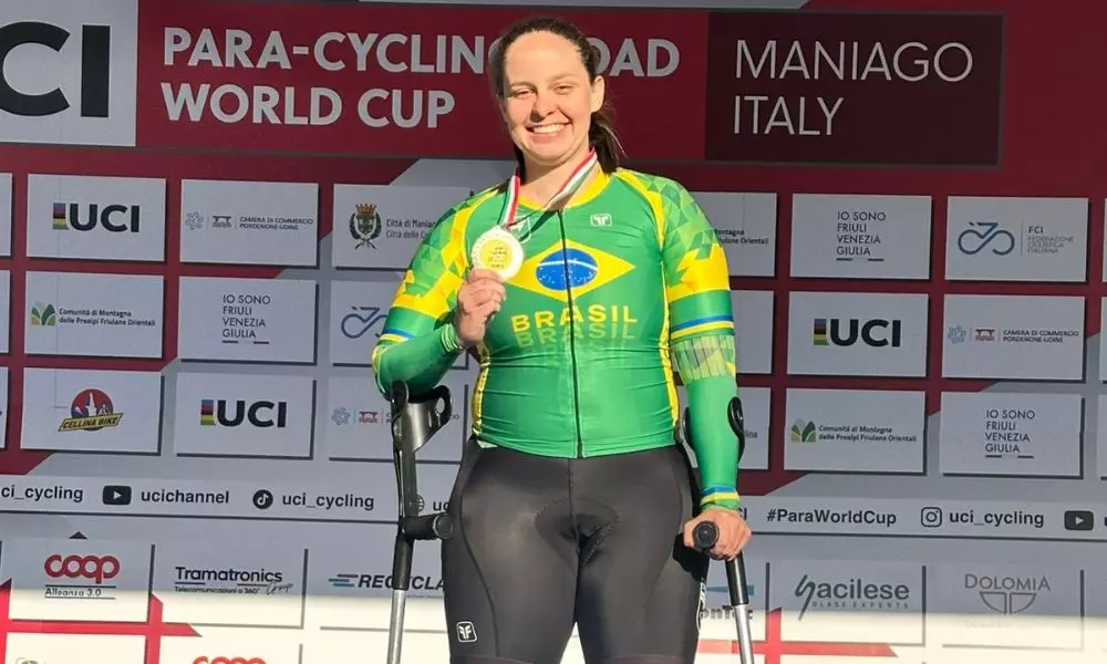 Victoria Barbosa conquistou a medalha de ouro na classe C1 feminina na etapa de Maniago da Copa do Mundo de paraciclismo