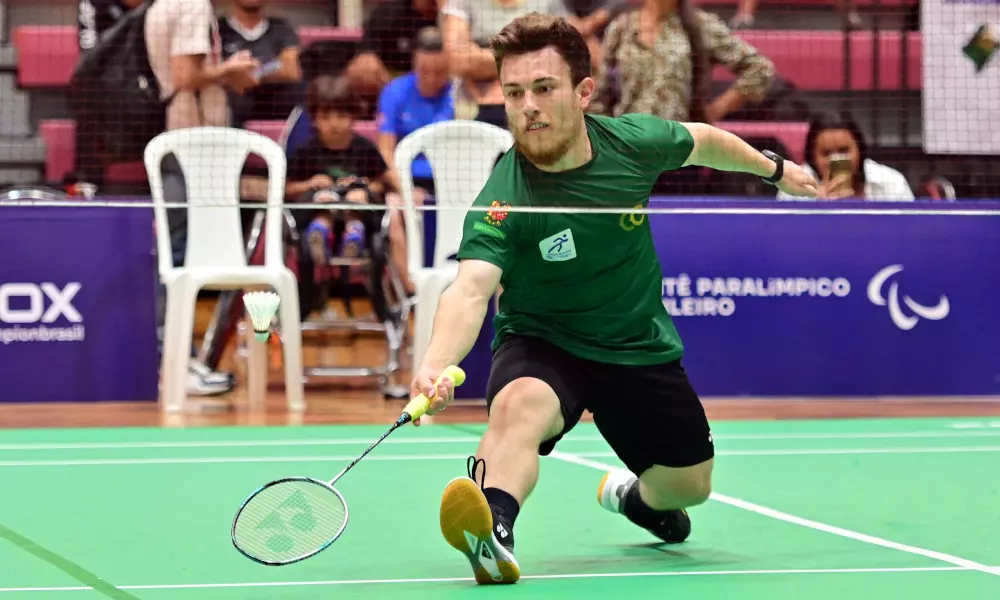 Vitor Tavares Internacional do Bahrein de Parabadminton