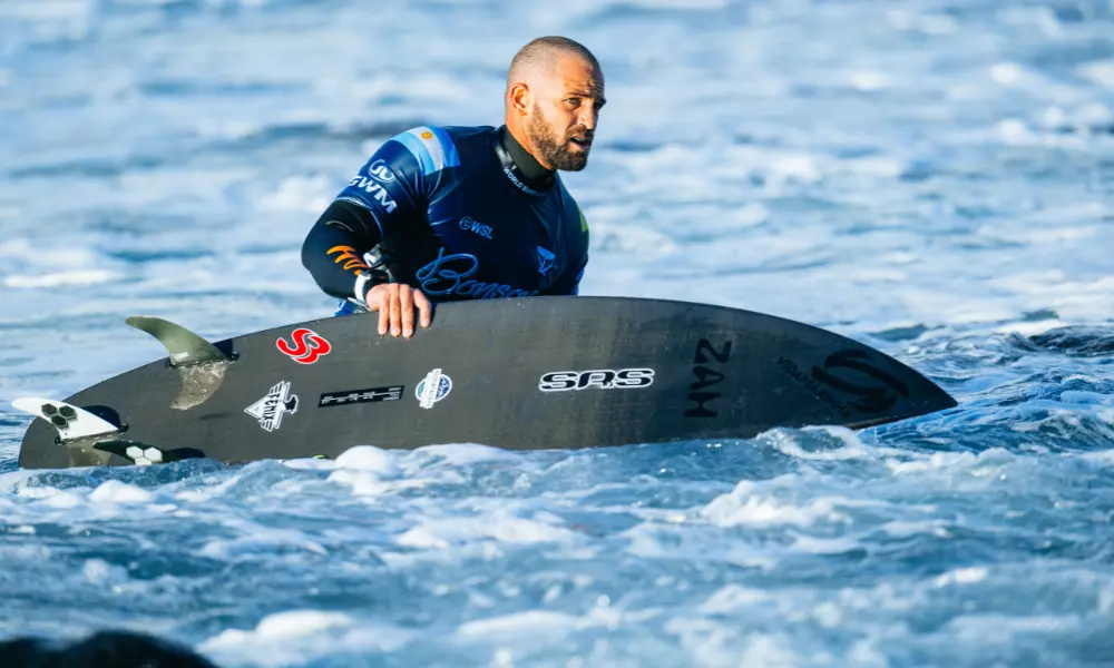 Alejo Muniz na etapa de Gold Coast da WSL