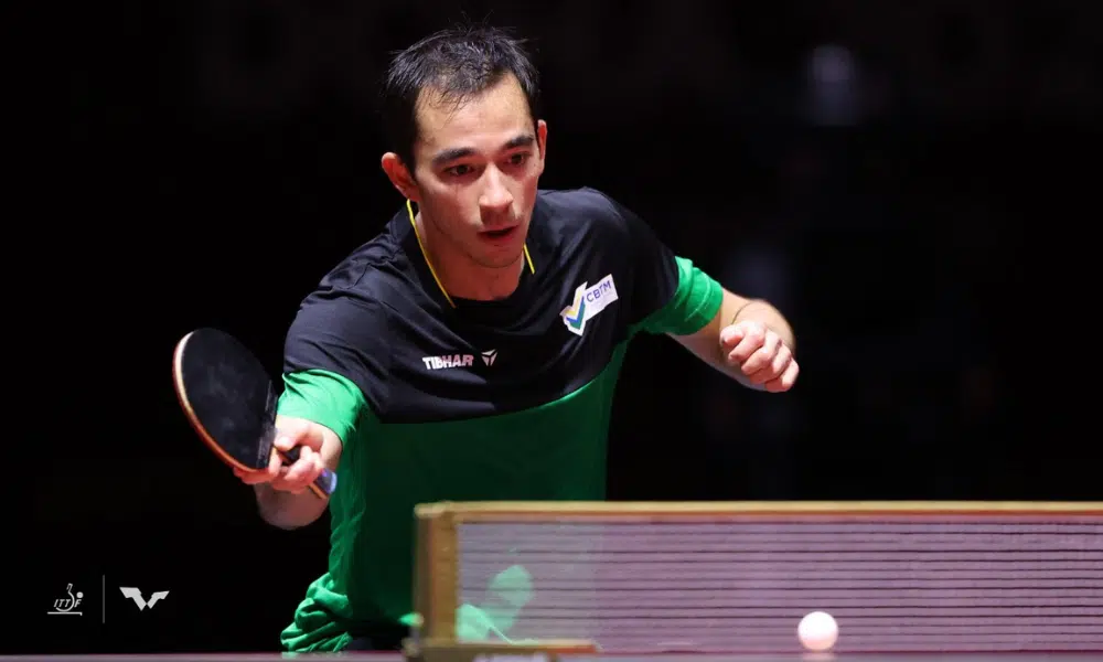 Hugo Calderano no Mundial de tênis de mesa no Catar