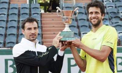 Marcelo Melo foi homenageado pela organização de Roland Garros
