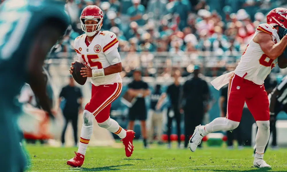 Patrick Mahomes - NFL FLAG FOOTBALL - declarou interesse em jogar na Olimpíada