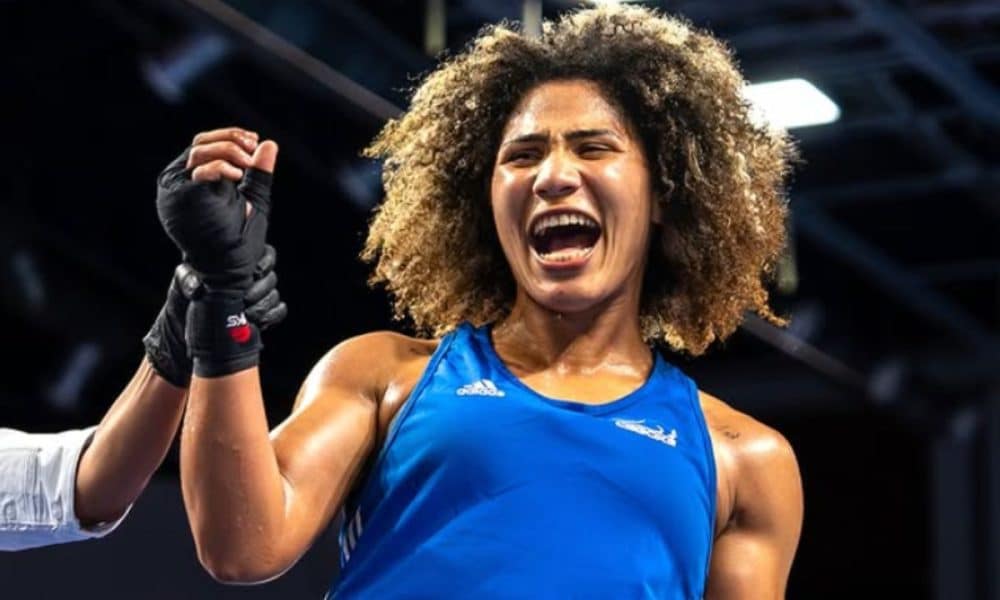 Boxe- Rebeca Santos atropela e vai às quartas da Copa do Mundo