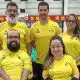 Na imagem, Evani Calado e Matheus Carvalho e a comissão técnica do Brasil.