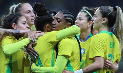 Na imagem, time do Brasil que vai atrás de outra vitória contra o Japão no segundo amistoso.