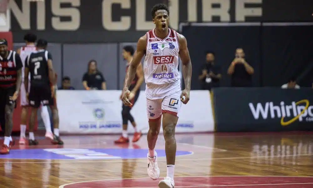 Georginho fez um duplo duplo e foi o principal destaque da vitória sobre o Flamengo, que classificou Franca para a final do NBB