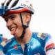 Na imagem, Henrique Bravo, após a chegada no Alpes Isere Tour.