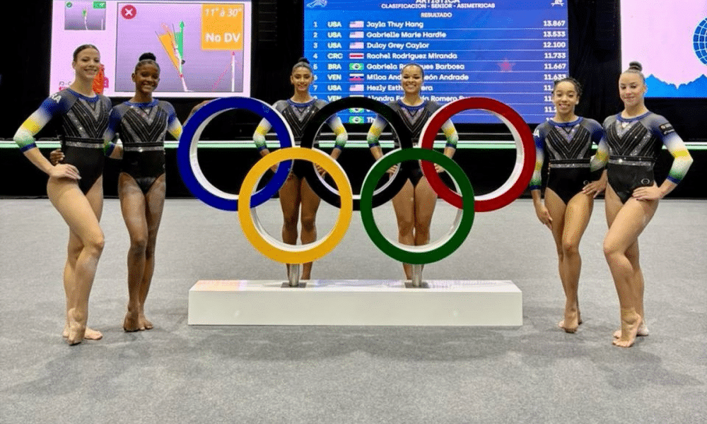 Equipe feminina do Brasil no Pan de ginástica artística 2025 com Gabriela Barbosa, Julia Coutinho, Gabi Bouças, Thais Fidélis, Rebeca Procópio e Luiza Abel