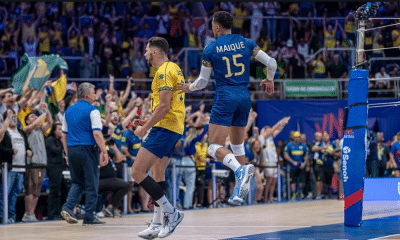 Judson e Maique em ação na VNL masculina - vôlei