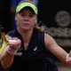 Laura Pigossi ataca a bola no WTA 125 de ValÊncia