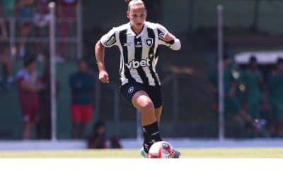 Botafogo goleia Mixto e se garante na primeira divisão do Brasileiro