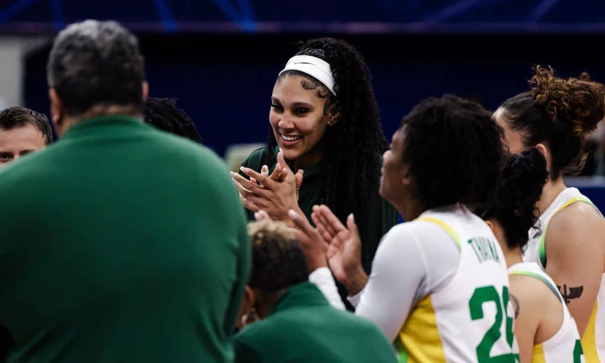 Kamilla Cardoso elogia nova fase do basquete feminino- Momento promissor