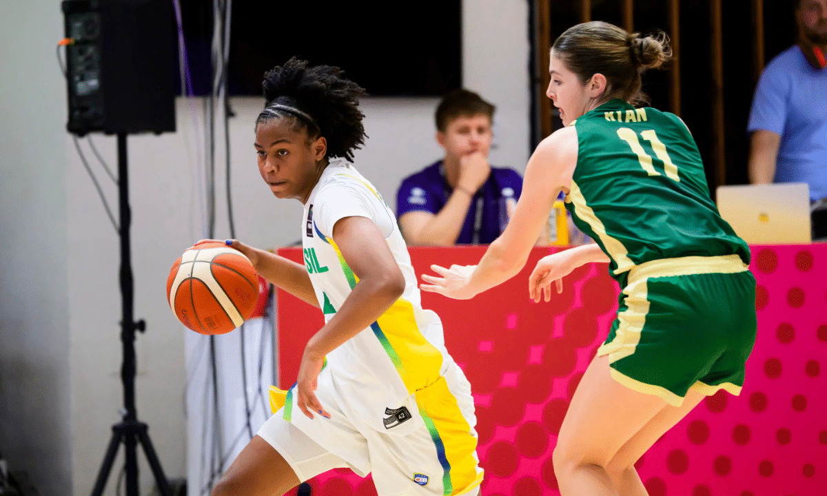 Ayla McDowell no jogo entre Brasil e Austrália na Copa do Mundo Sub-19 de basquete feminino