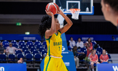 Branda Barros basquete feminino universíade brasil hungria romênia