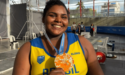 Taiane Justino no Pan-Americano de levantamento de pesos