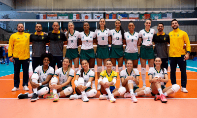 Universíade - jogadoras do brasil comemoram ponto no vôlei feminino