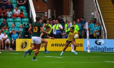 Ao entrar em campo contra a África do Sul, Edna Santini se tornou a primeira atleta do mundo a jogar todos os principais torneios mundiais de rúgbi