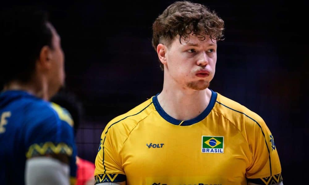 Lukas Bergmann em derrota do Brasil para a Polônia na semifinal da VNL