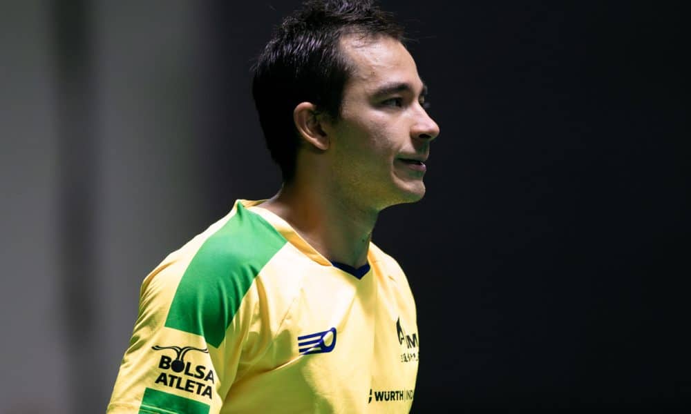 Hugo Calderano vence e está nas quartas do WTT Star Contender Foz do Iguaçu