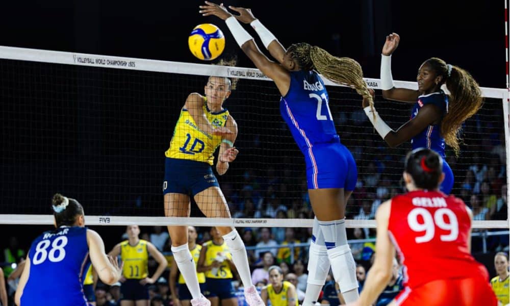 Gabi quer ajustes do Brasil no saque para sequência do Mundial de vôlei feminino