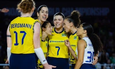 Rosamaria atua pela seleção brasileira no Campeonato Mundial de vôlei feminino de 2025