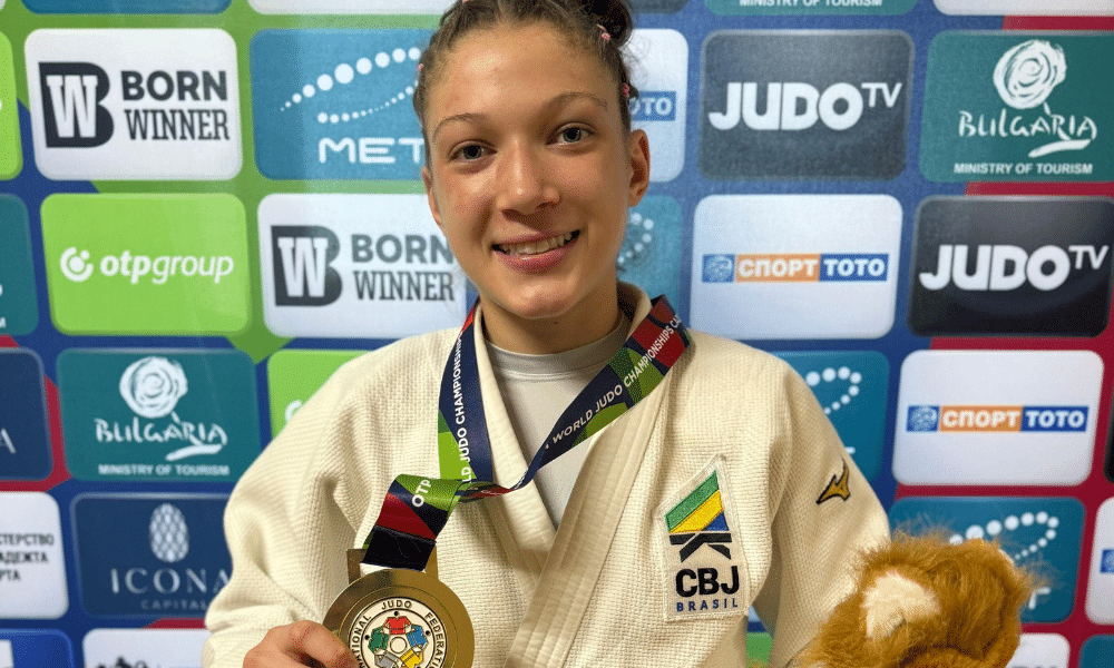 Clarice Ribeiro medalha de ouro campeã mundial cadete de judô